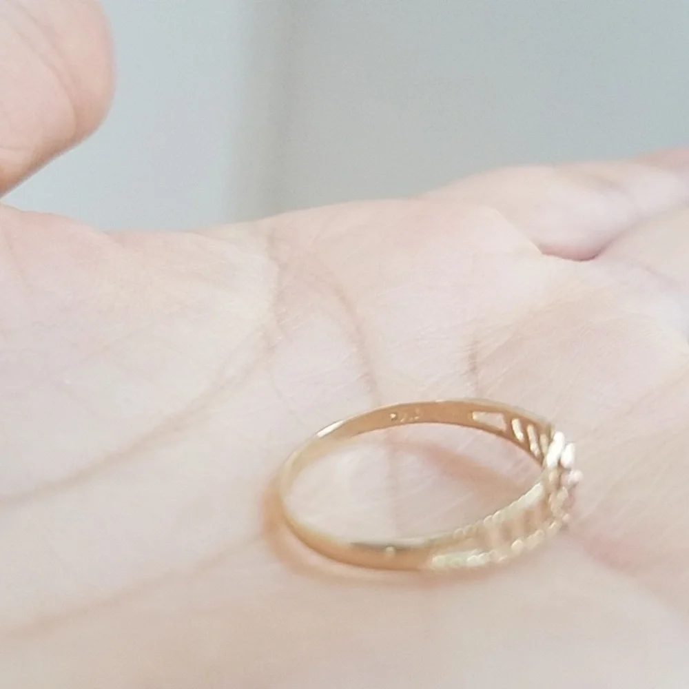 14k Yellow & Rose gold Diamond cut Heart Flower Ring